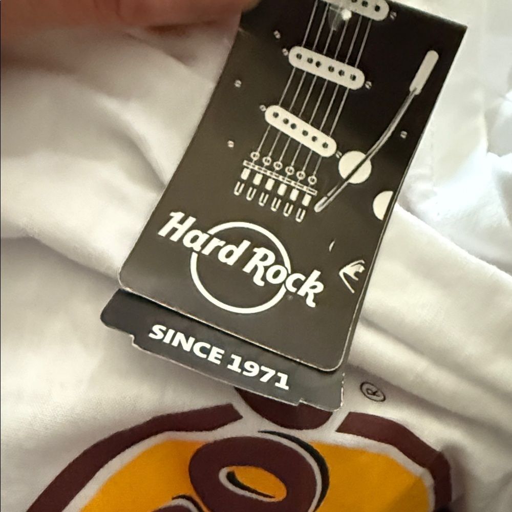NWT Hard Rock Tee White Women’s Large Buenos Aires - Picture 5 of 7